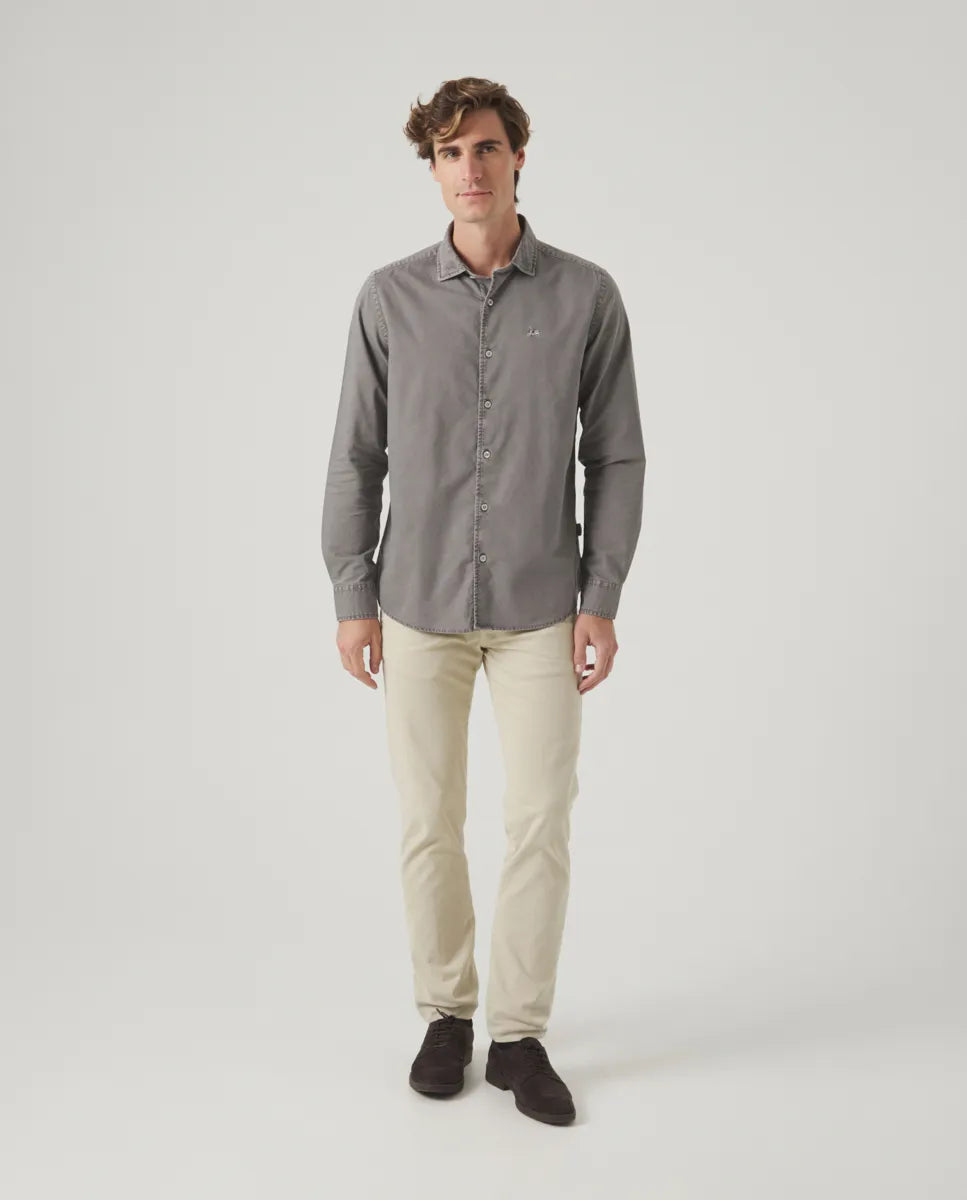 Camisa oxford tintada gris | SCOTTA