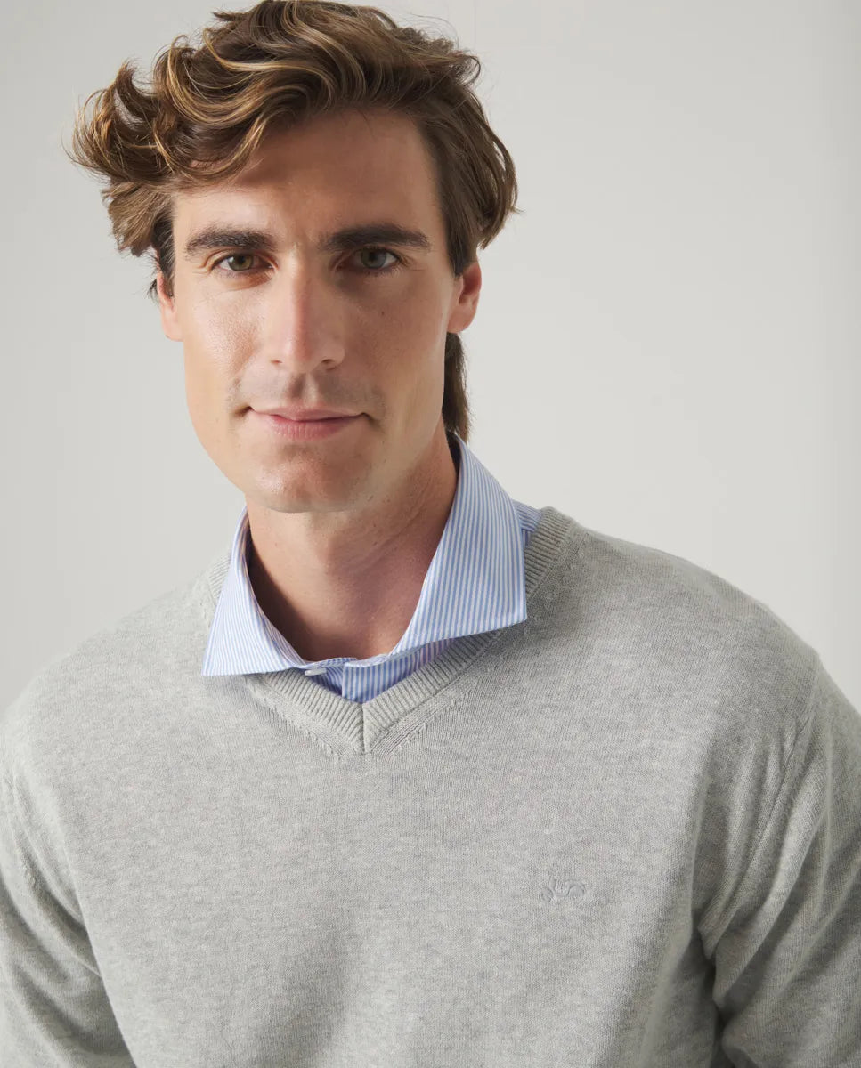Jersey Classic V Neck Cotton Gris | SCOTTA