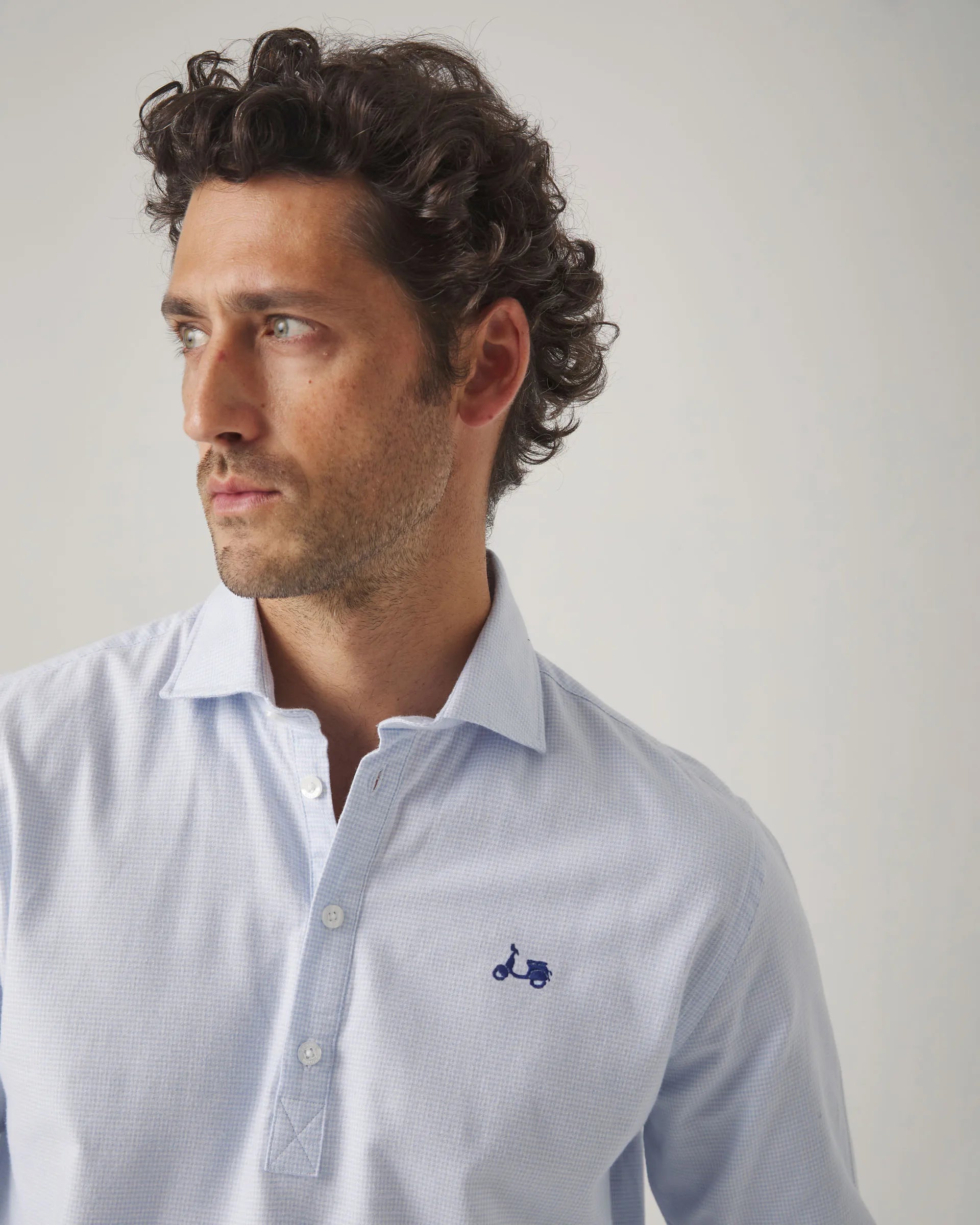 Camisa polera gallo celeste | SCOTTA