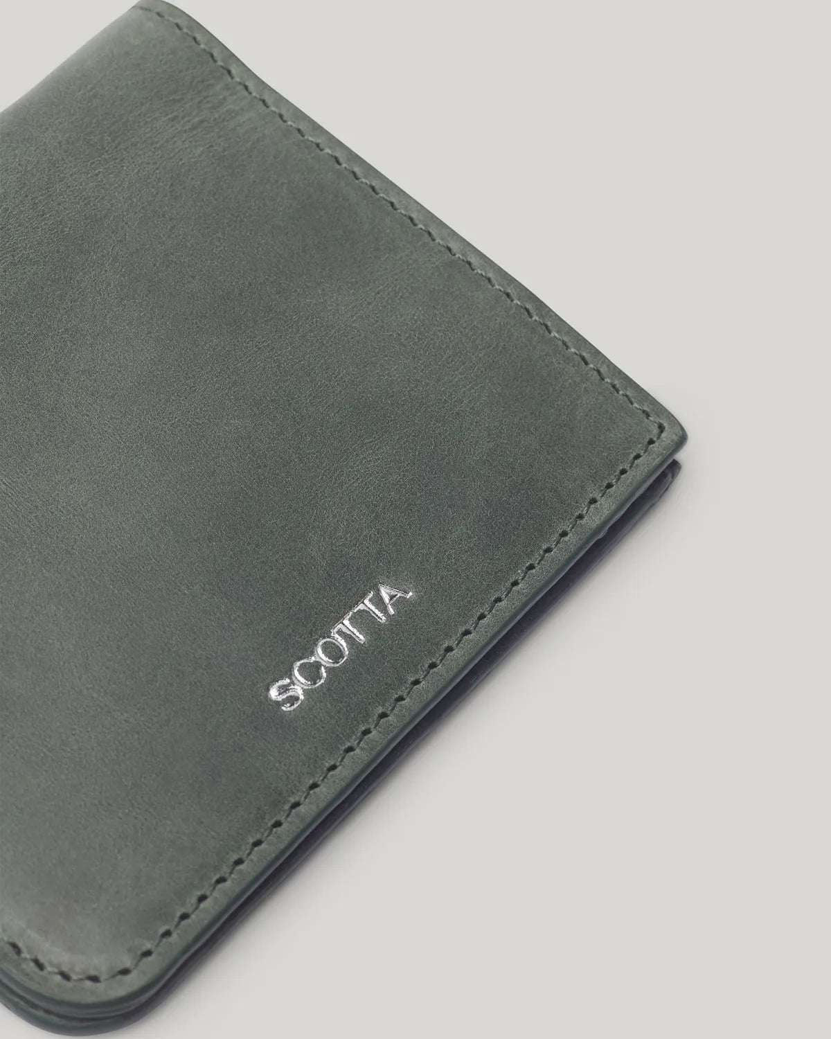Cartera piel mate verde | SCOTTA