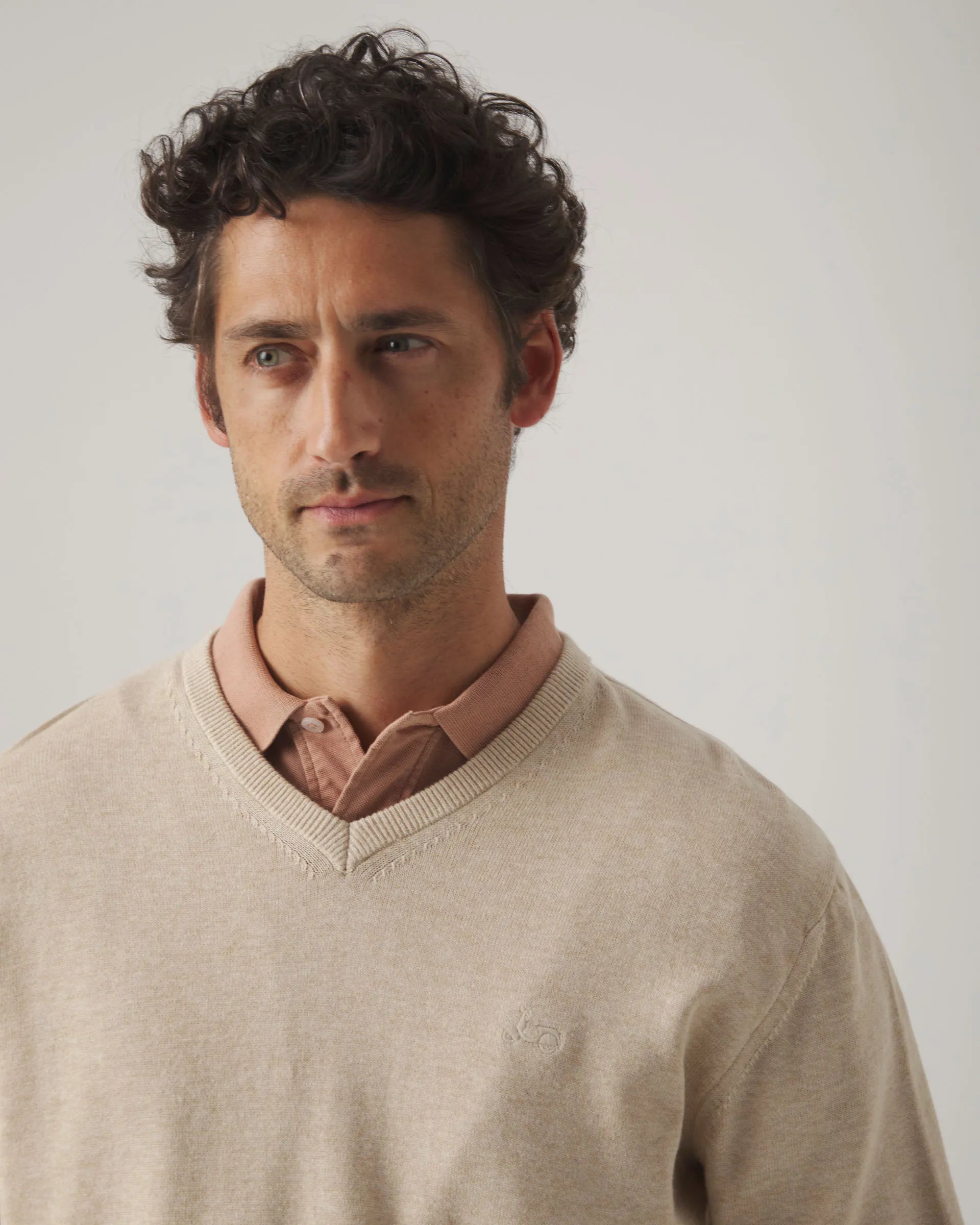 Jersey classic v neck cotton beige | SCOTTA