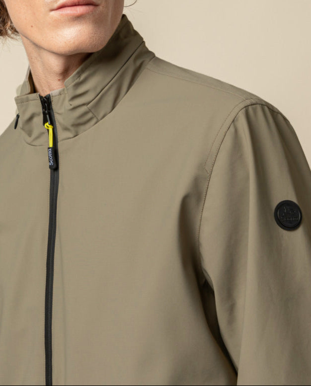 Chaqueta corta técnica topo | SCOTTA