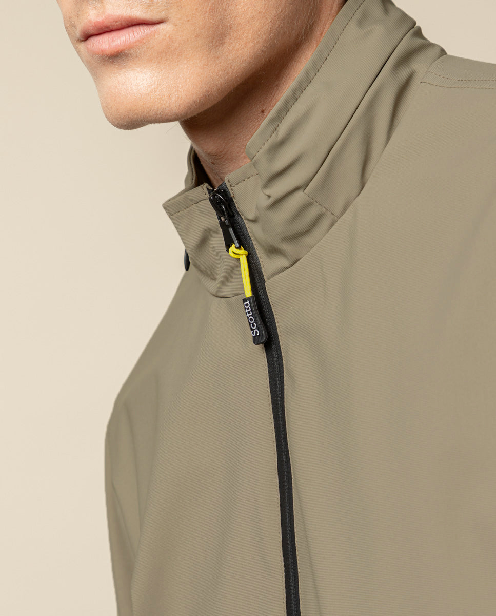 Chaqueta corta técnica topo | SCOTTA